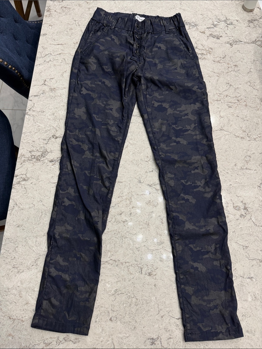 Bevy FLOG Brand Navy/Gray Camo Slim Jogger Pants